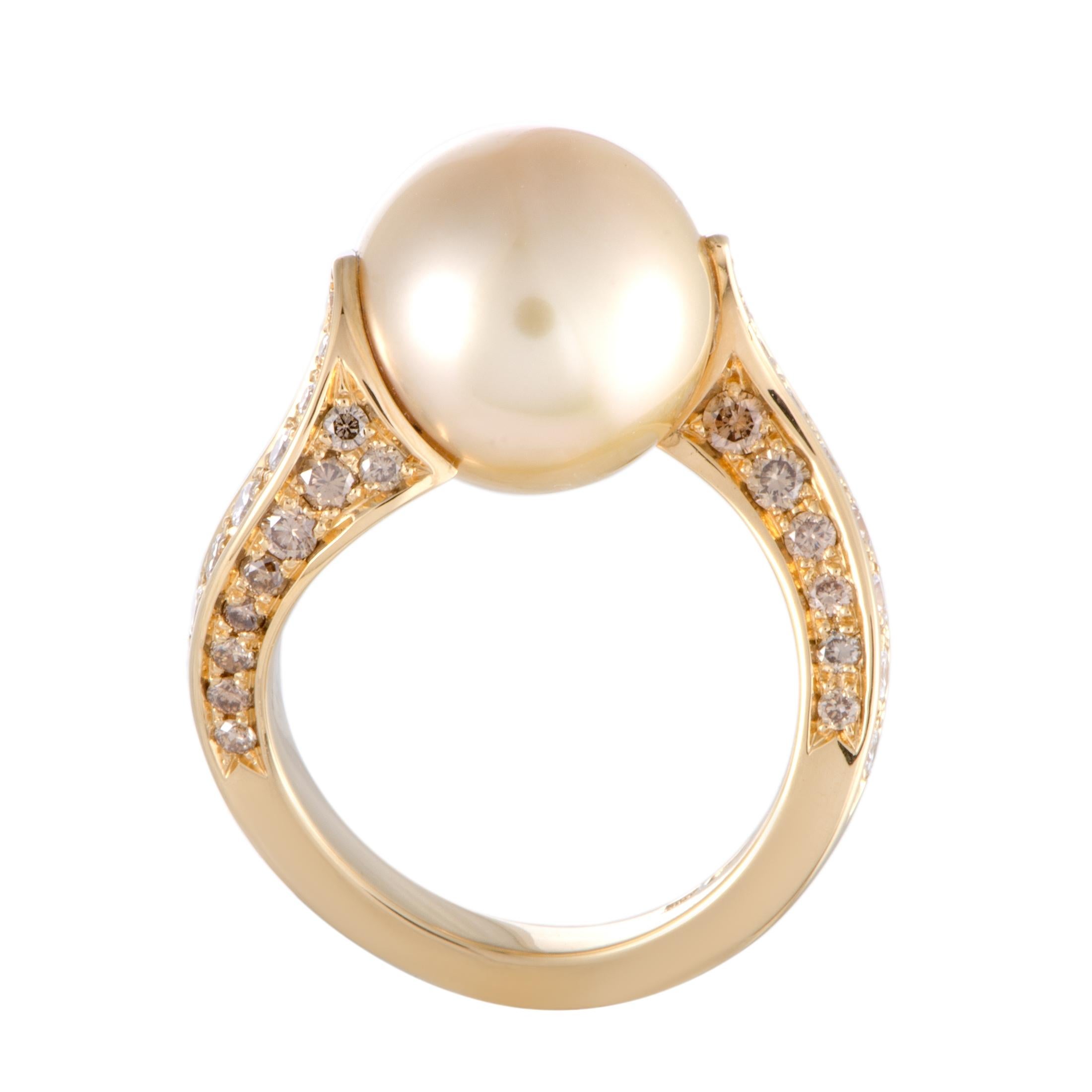 Women's Mikimoto 18 Karat Yellow Gold Diamond and Golden Pearl Ring