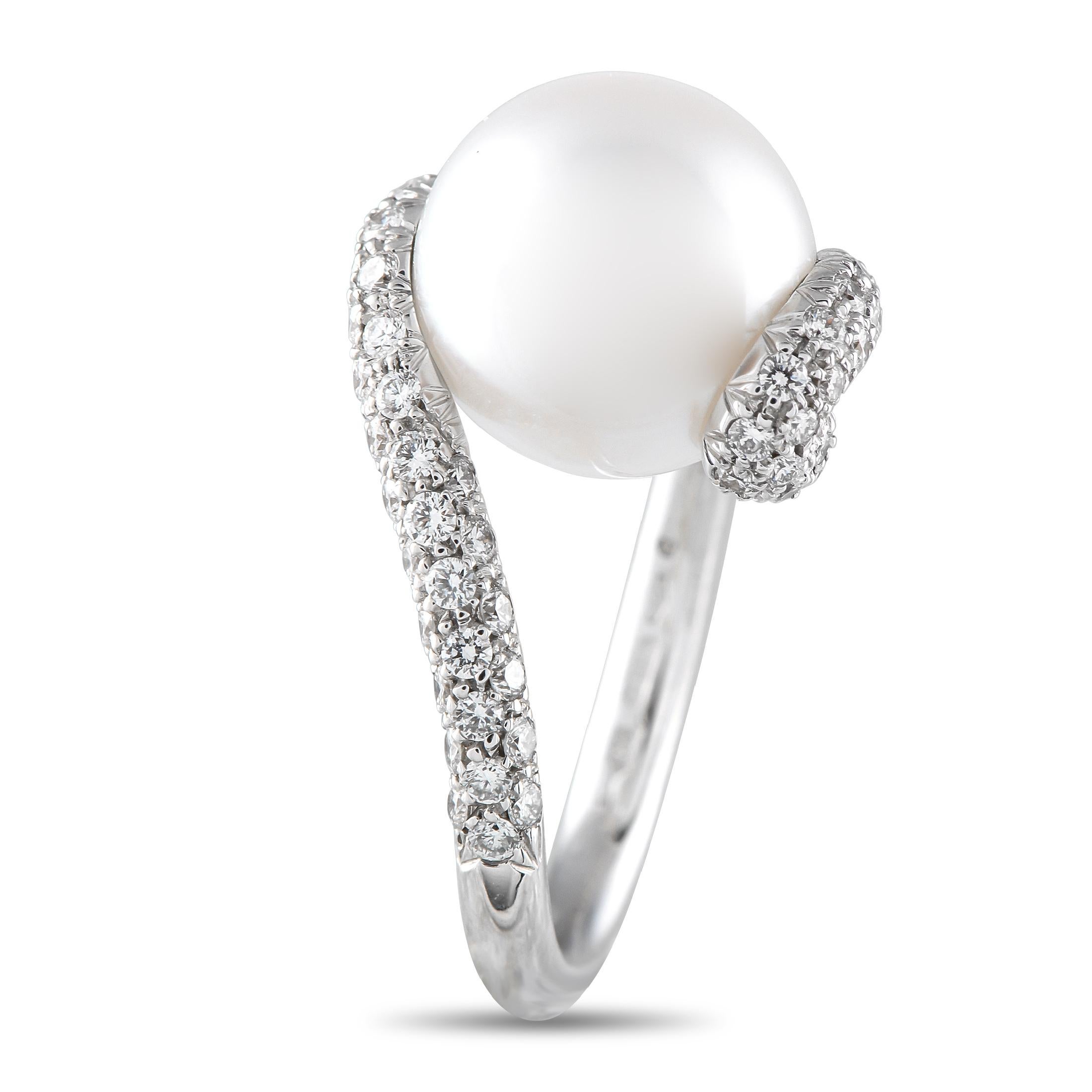 This Mikimoto ring will continually capture your imagination. Clean lines and a simple 18K White Gold setting make it an ideal accessory for any minimalist. Diamonds with a total weight of 1.0 carats add sparkle and effortlessly draw the eye to the
