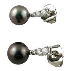Mikimoto 18 Karat Weißgold Morning Dew Schwarze Südseeperlen-Diamant-Tropfen-Ohrringe