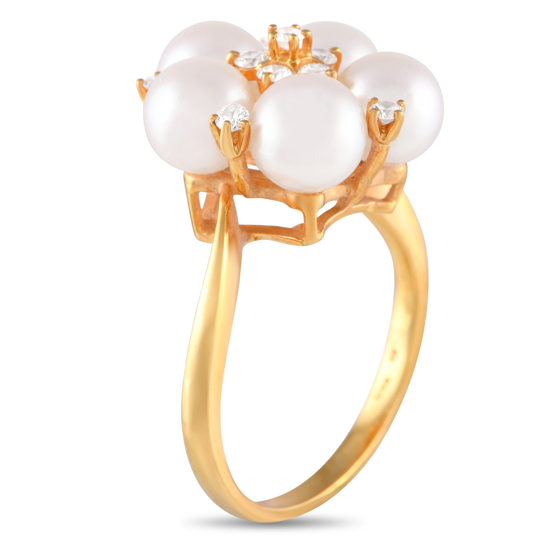 There’s something incredibly chic about this elegant Mikimoto ring. At the top of the delicate 18K Yellow Gold setting, you’ll find 6.5mm pearls elevated by sparkling Diamond accents totaling 0.22 carats. It features a 1mm wide band and a commanding