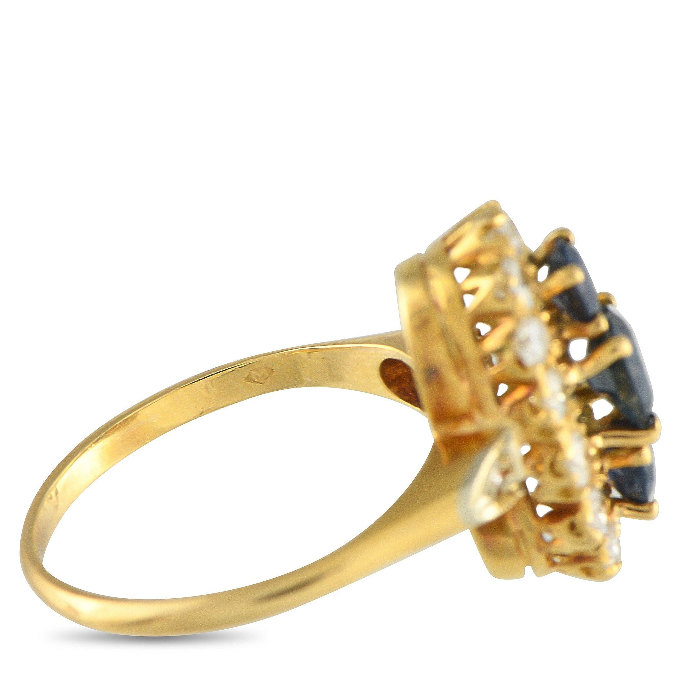Bague en or jaune Mikimoto 18K 0,42ct diamant et saphir Pour femmes en vente