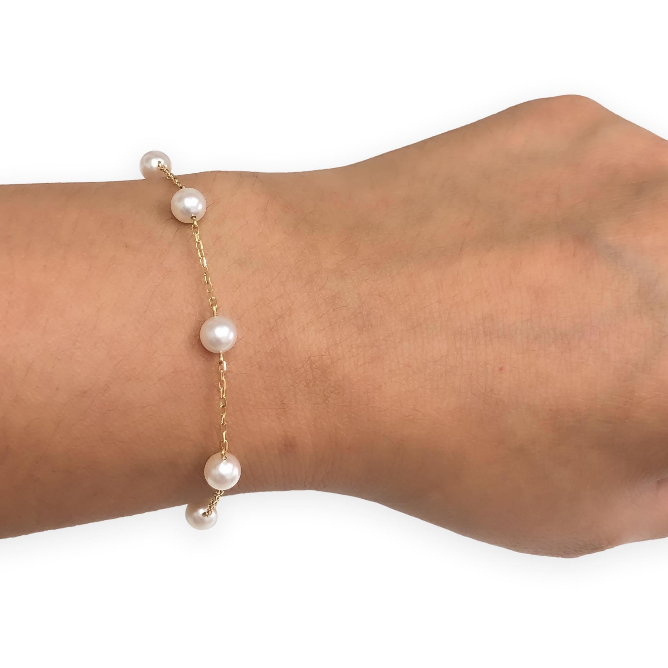 Mikimoto oro giallo 18 carati  Bracciale a stazione con perle da 5,5 mm - 7
