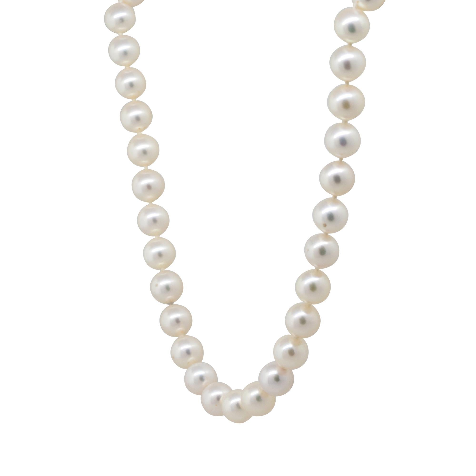 Mikimoto 18k Yellow Gold Pearl Strand Necklace In Excellent Condition In Boca Raton, FL