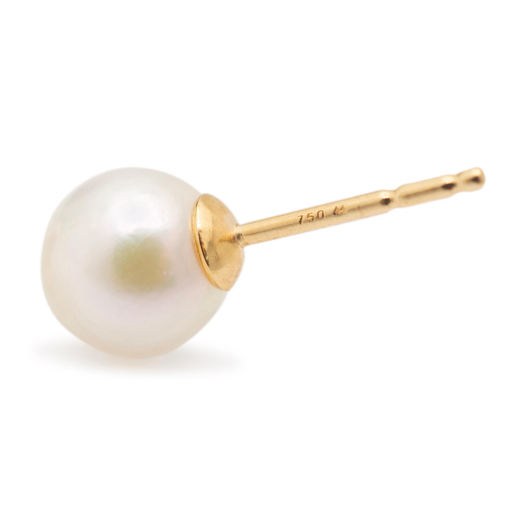 Brand: Mikimoto

Gender: Ladies

Metal Type: 18K Yellow Gold

Length: 0.50 Inches

Diameter: 7.50 mm

Weight: 2.12 Grams

18K yellow gold pearl stud earrings with push backs. The metal was tested and determined to be 18K yellow gold. Engraved with
