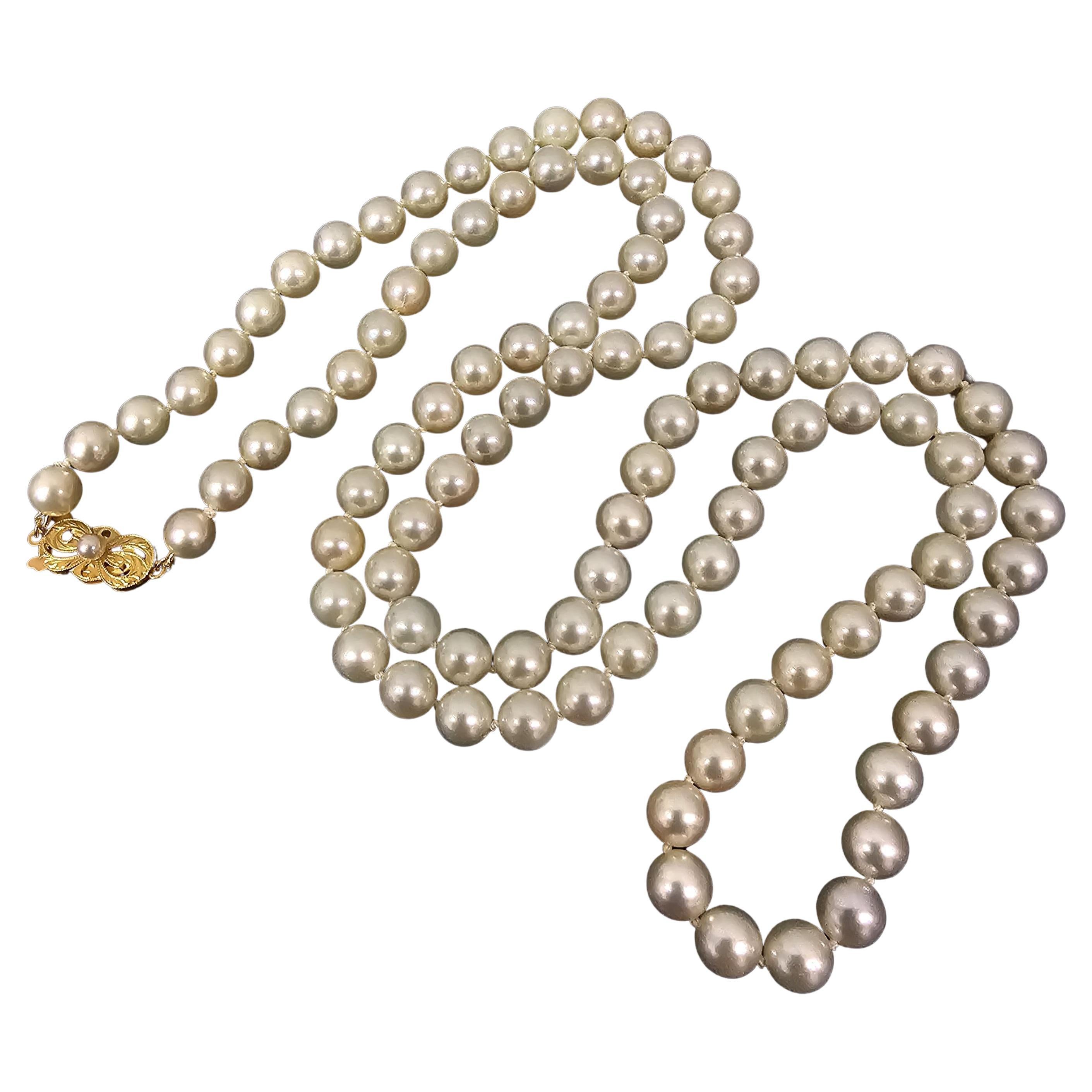 Mikimoto 18k Yellow Gold Clasp 31" 7mm to 7.5mm Akoya Pearl Strand Necklace 54g en vente