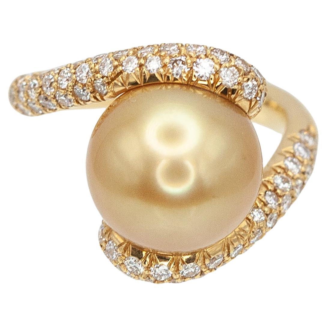 MIKIMOTO 18K Yellow Gold Golden South Sea Pearl and Diamond Ring