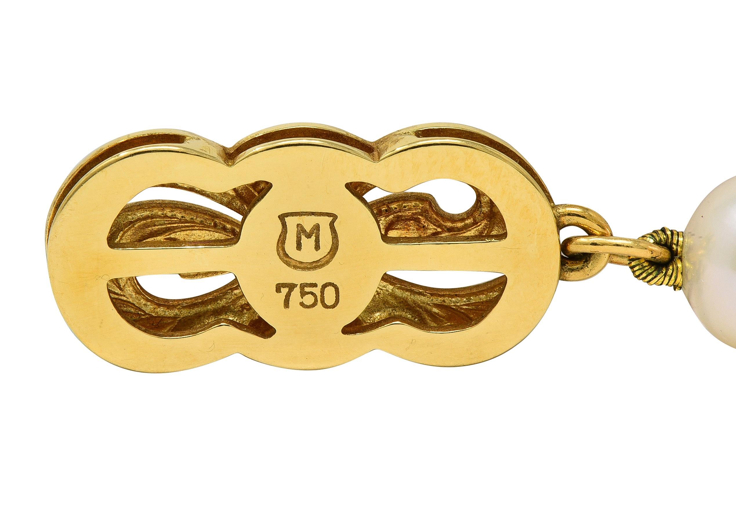 De las mujeres Mikimoto Collar de perlas Akoya de los años 80 en oro amarillo de 18 quilates en venta