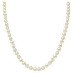 Mikimoto 1980's Akoya Pearl Yellow Gold 18 Karat Vintage Pearl Strand Necklace