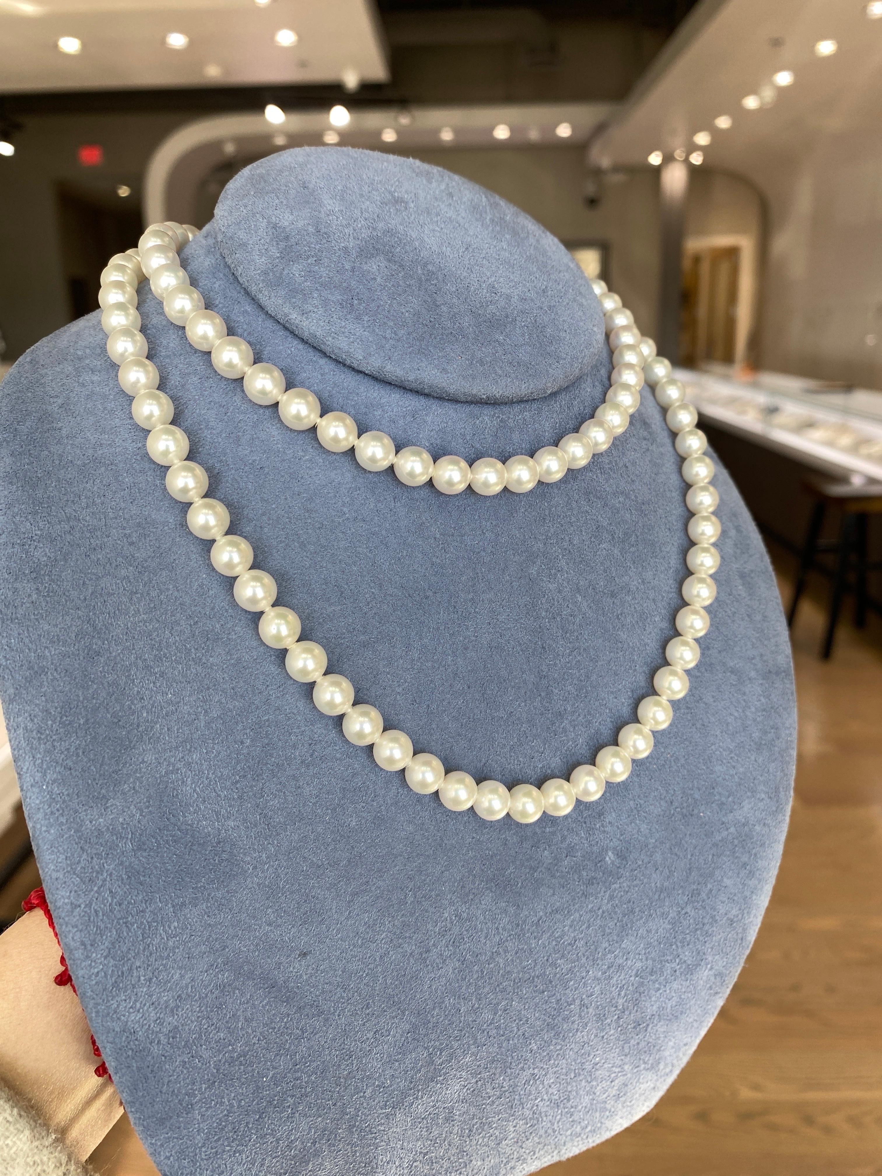 Taille ronde Mikimoto Collier de perles Akoya 30 pouces en vente