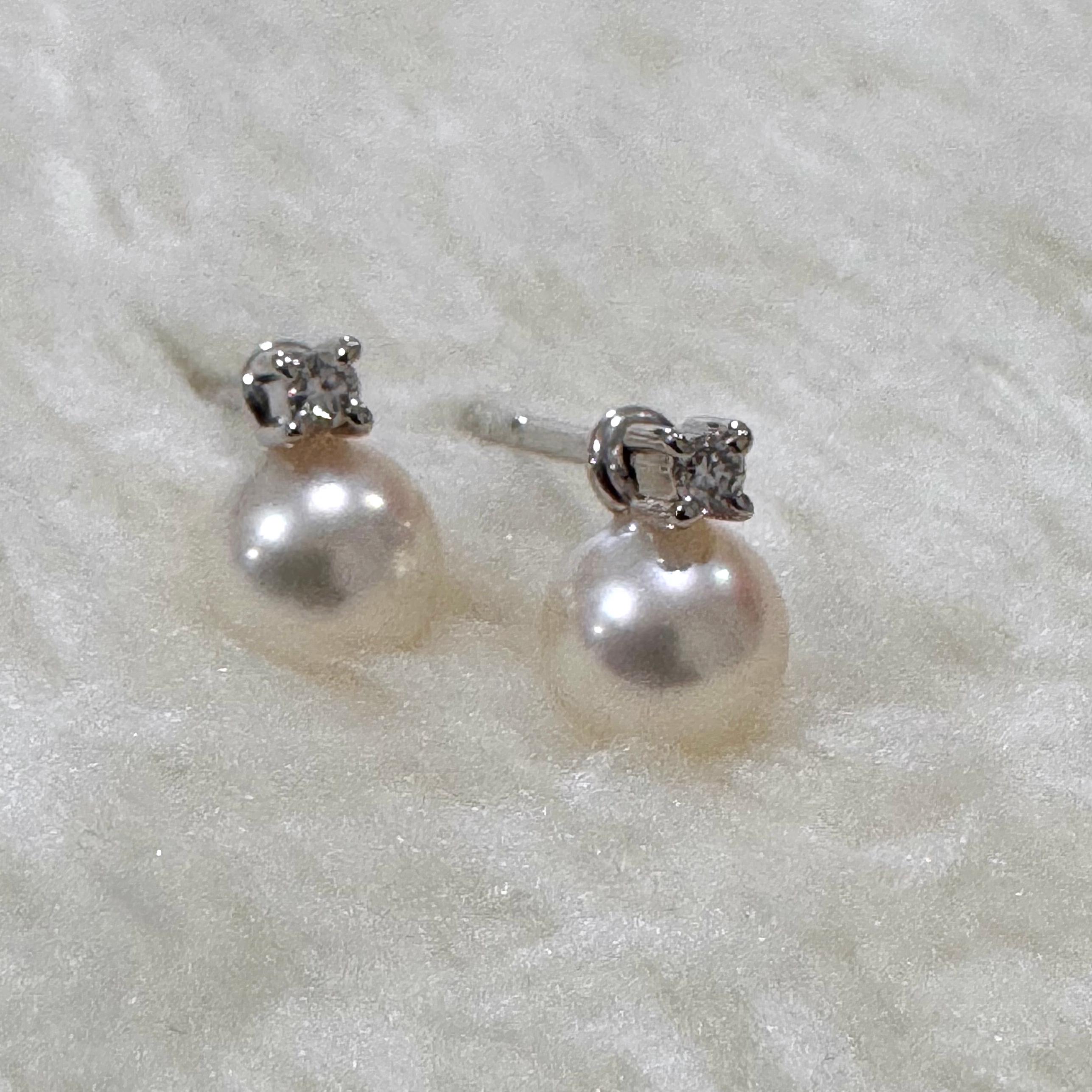 Uncut Mikimoto 5.4 mm Akoya Pearl & Diamond Post Earrings 18k White Gold For Sale