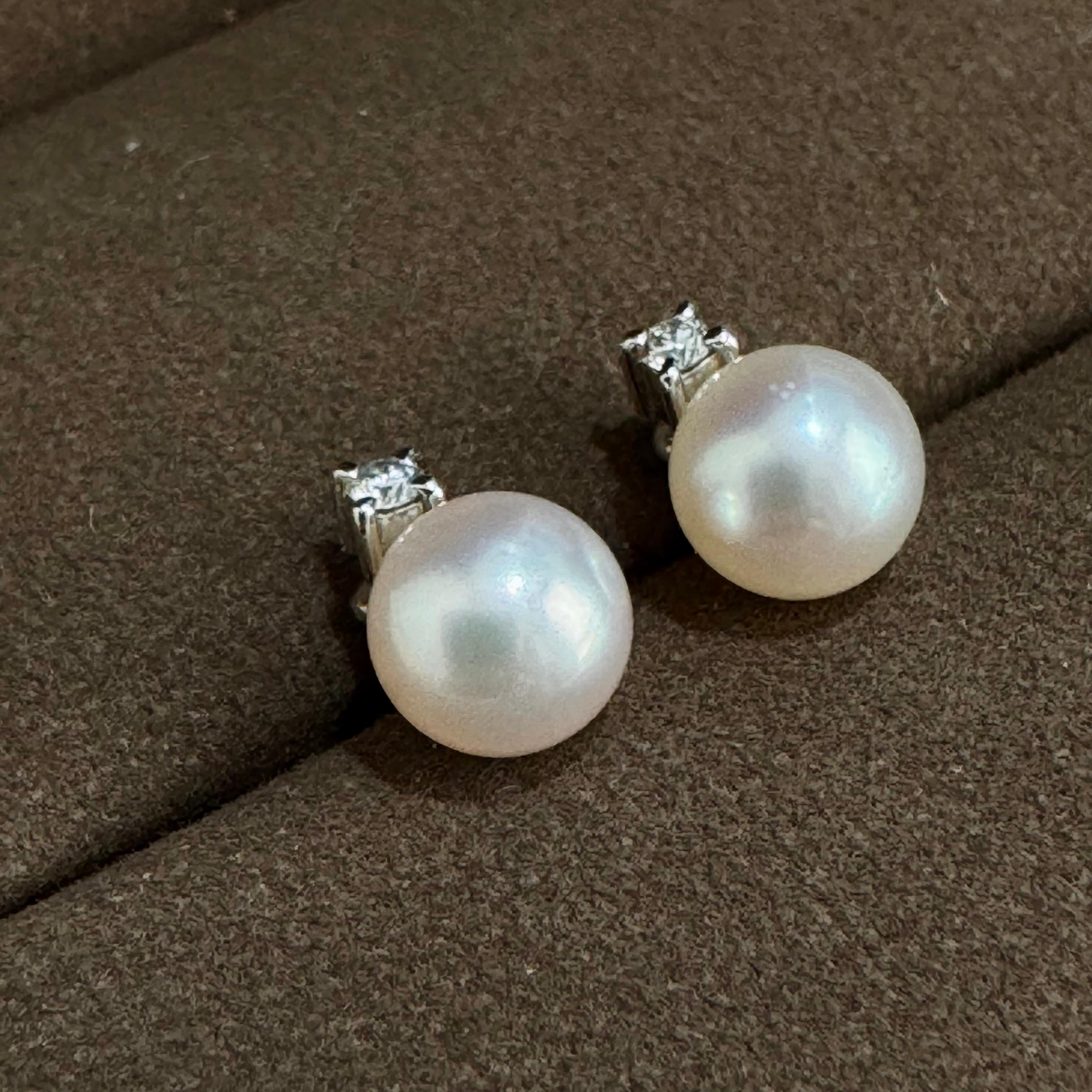 Women's Mikimoto 5.4 mm Akoya Pearl & Diamond Post Earrings 18k White Gold For Sale