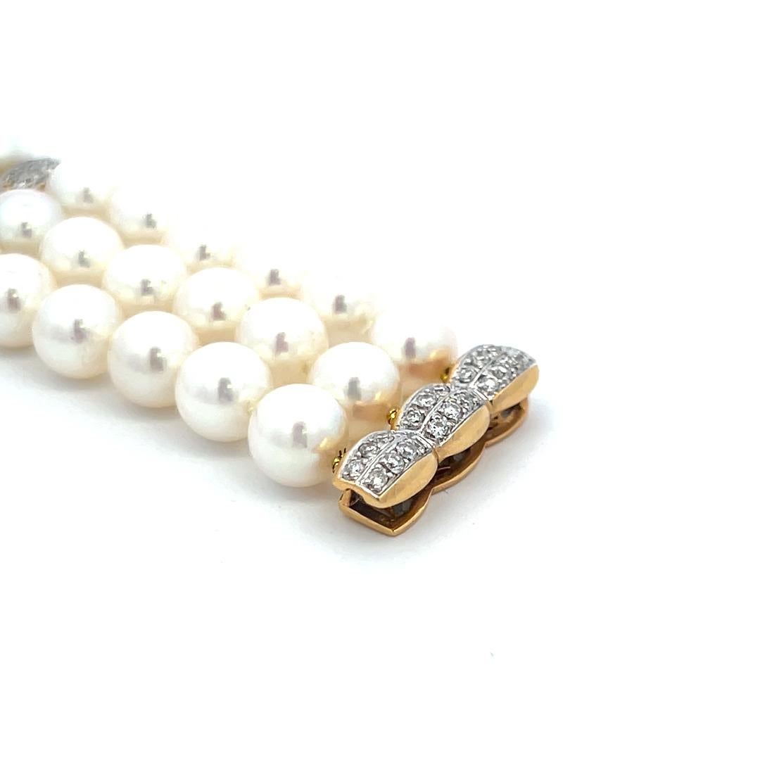 Mikimoto 6.5-6.9MM Pearl 0.68 Carat Round Brilliant Diamond 18K YG Bead Bracelet For Sale 3
