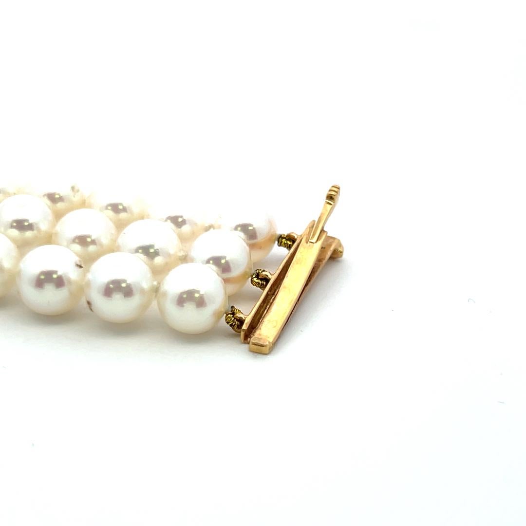 Mikimoto 6.5-6.9MM Pearl 0.68 Carat Round Brilliant Diamond 18K YG Bead Bracelet For Sale 4