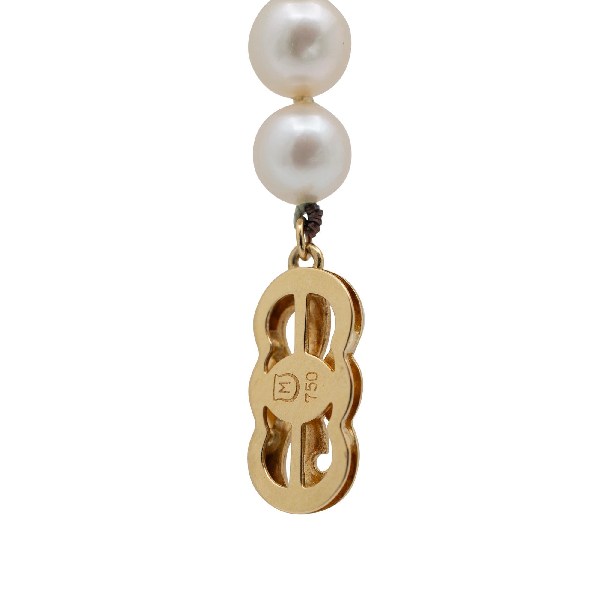 Mikimoto Akoya Collier en perles de culture perlées avec fermoir en or jaune 18 carats Pour femmes en vente