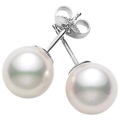 Mikimoto Akoya Cultured Pearl Stud PES701W Used Mikimoto Akoya Cultured Pearl Stud PES701W
