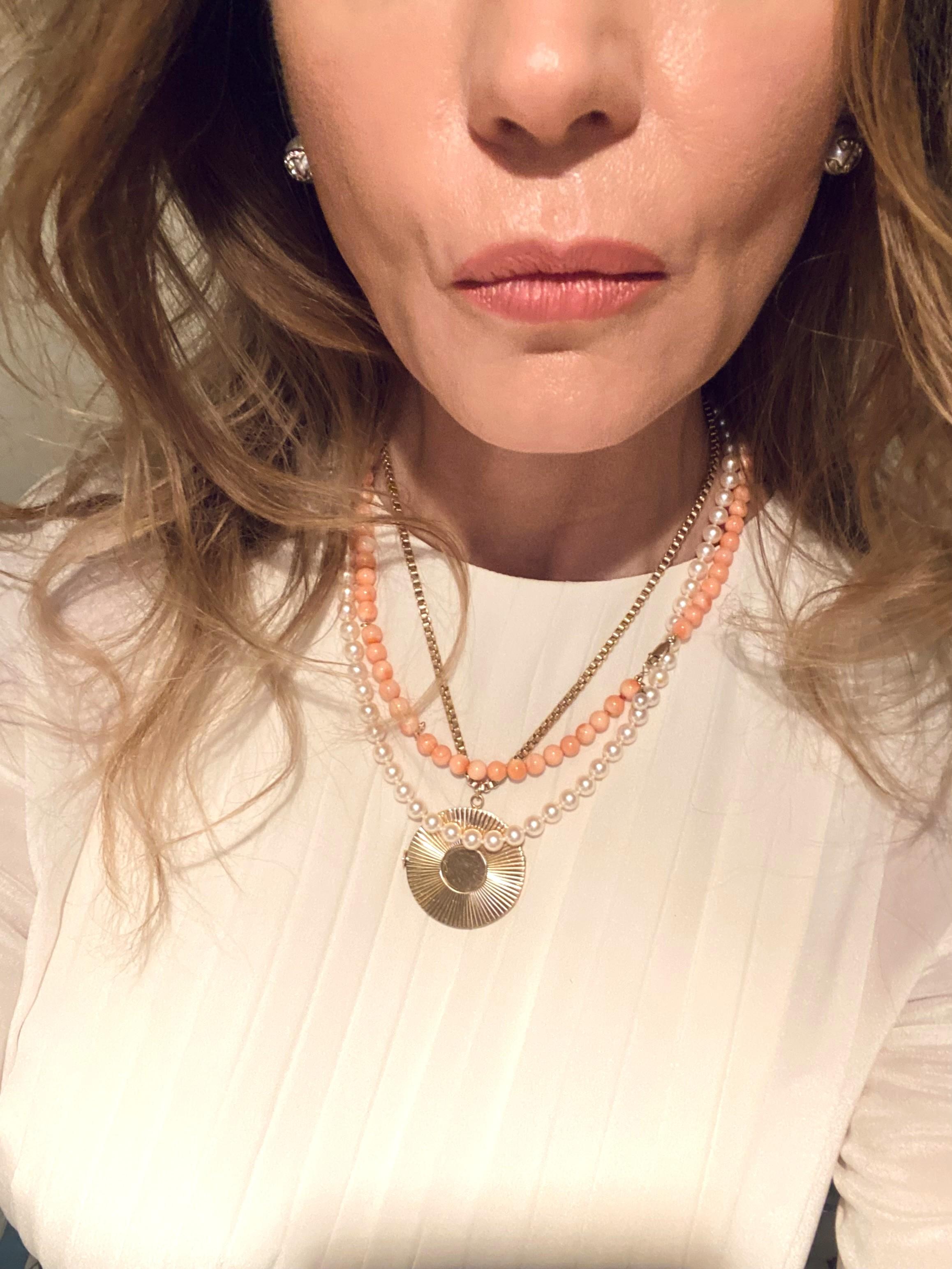 Mikimoto Akoya Pearl 18 Karat Gold Necklace For Sale 2