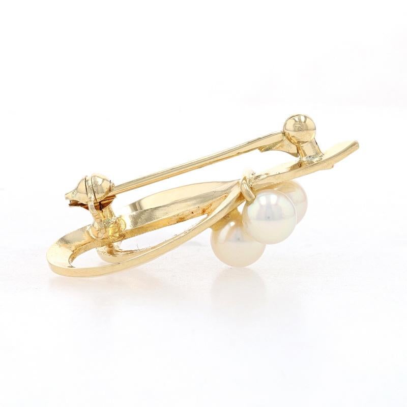 Bead Mikimoto Akoya Pearl Brooch - Yellow Gold 18k Ribbon Bow Pin For Sale