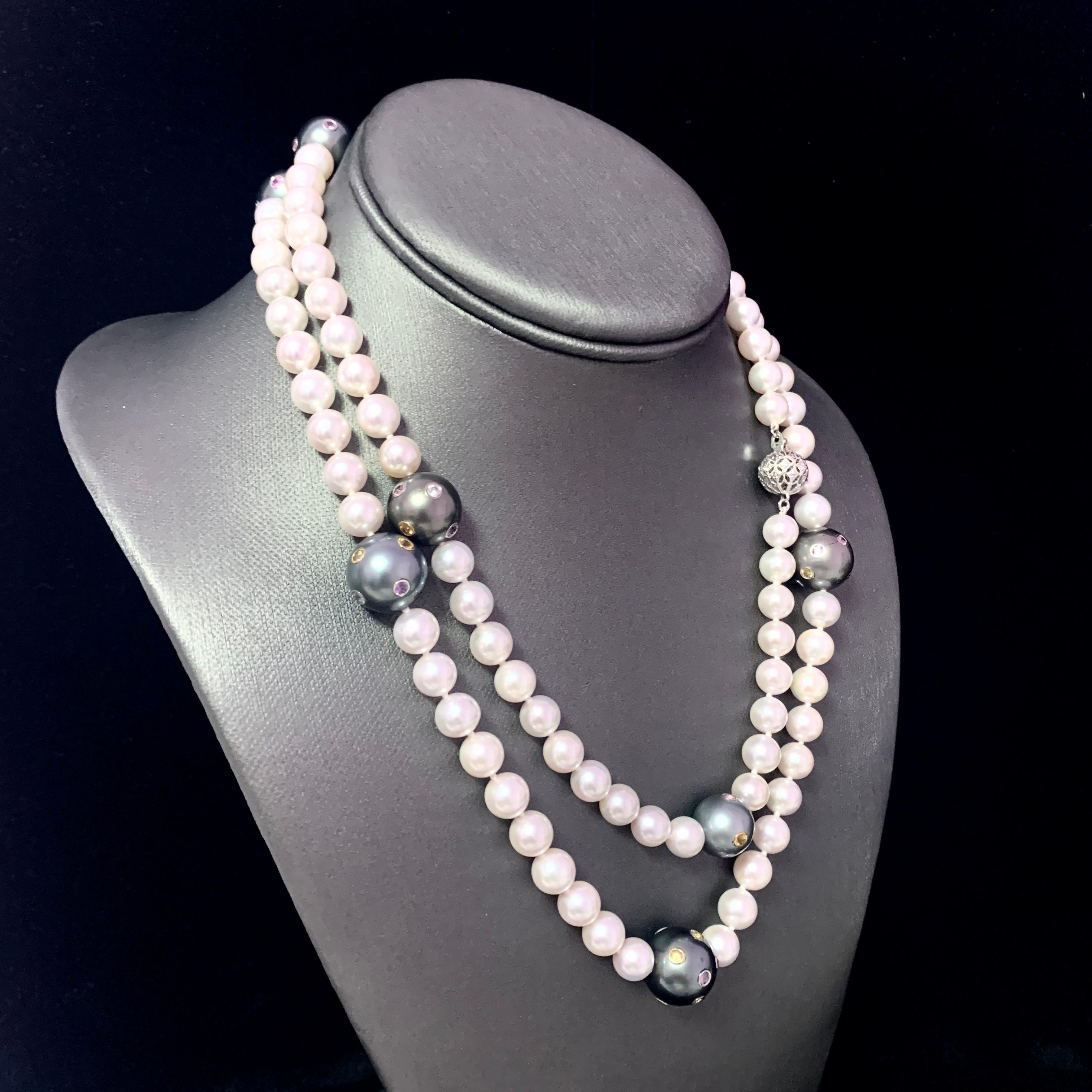 Akoya Collier de perles de Tahiti certifiée, diamants et saphirs, en or 14 carats, 8 mm Pour femmes en vente