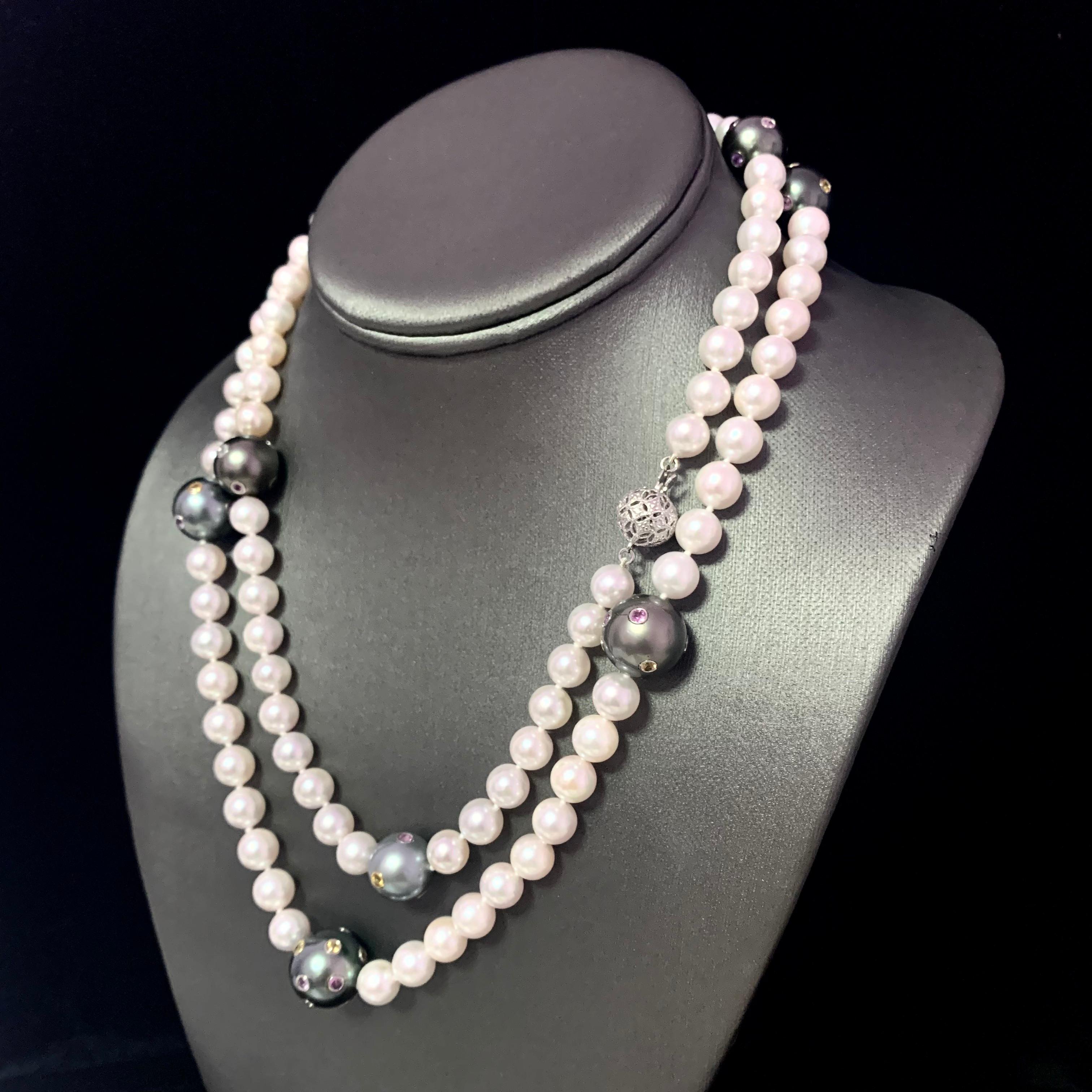 Akoya Collier de perles de Tahiti certifiée, diamants et saphirs, en or 14 carats, 8 mm en vente 2