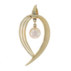 Mikimoto Akoya Perlenblatt-Anhänger - Gelbgold 14k