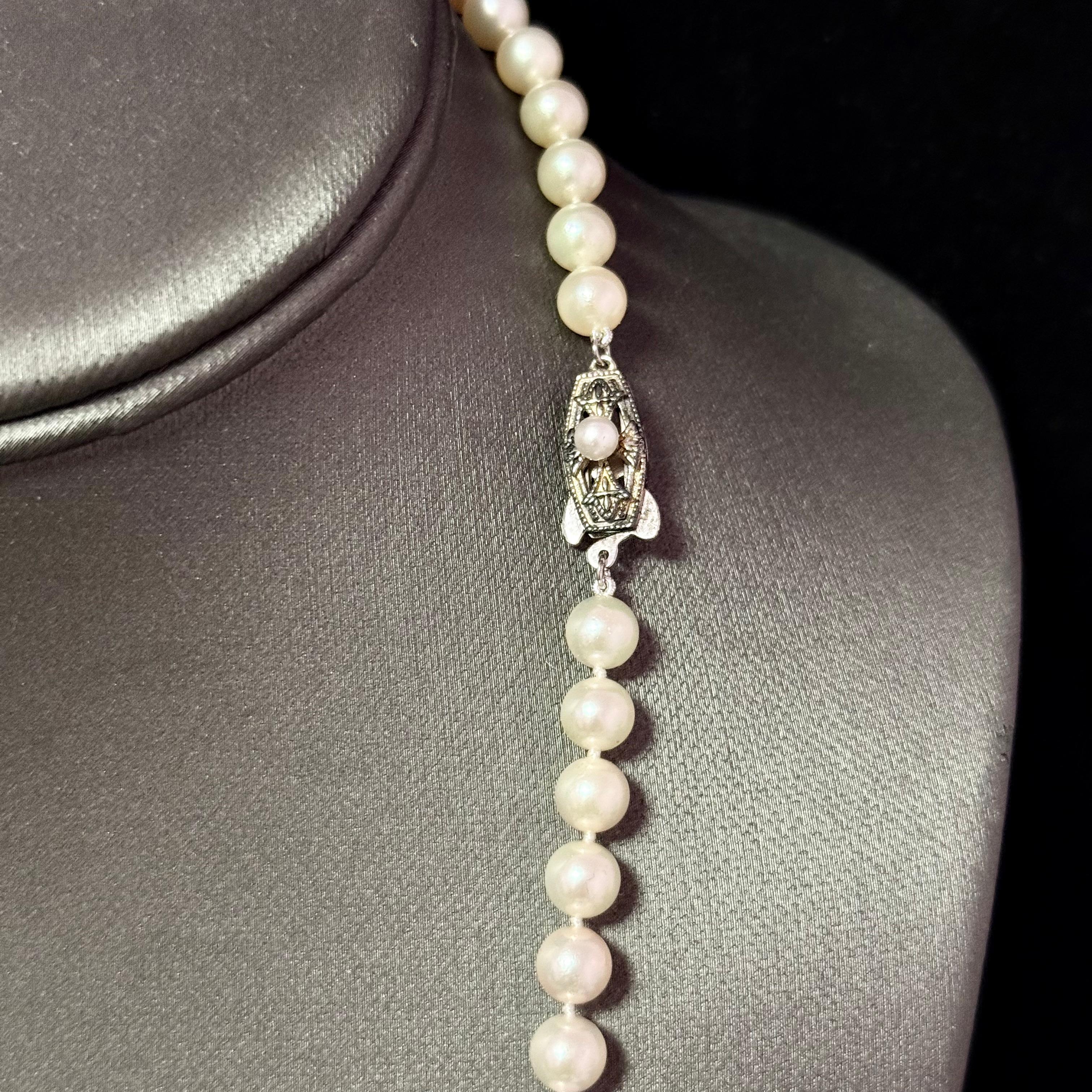 Authentic Mikimoto Akoya Pearl Necklace 25