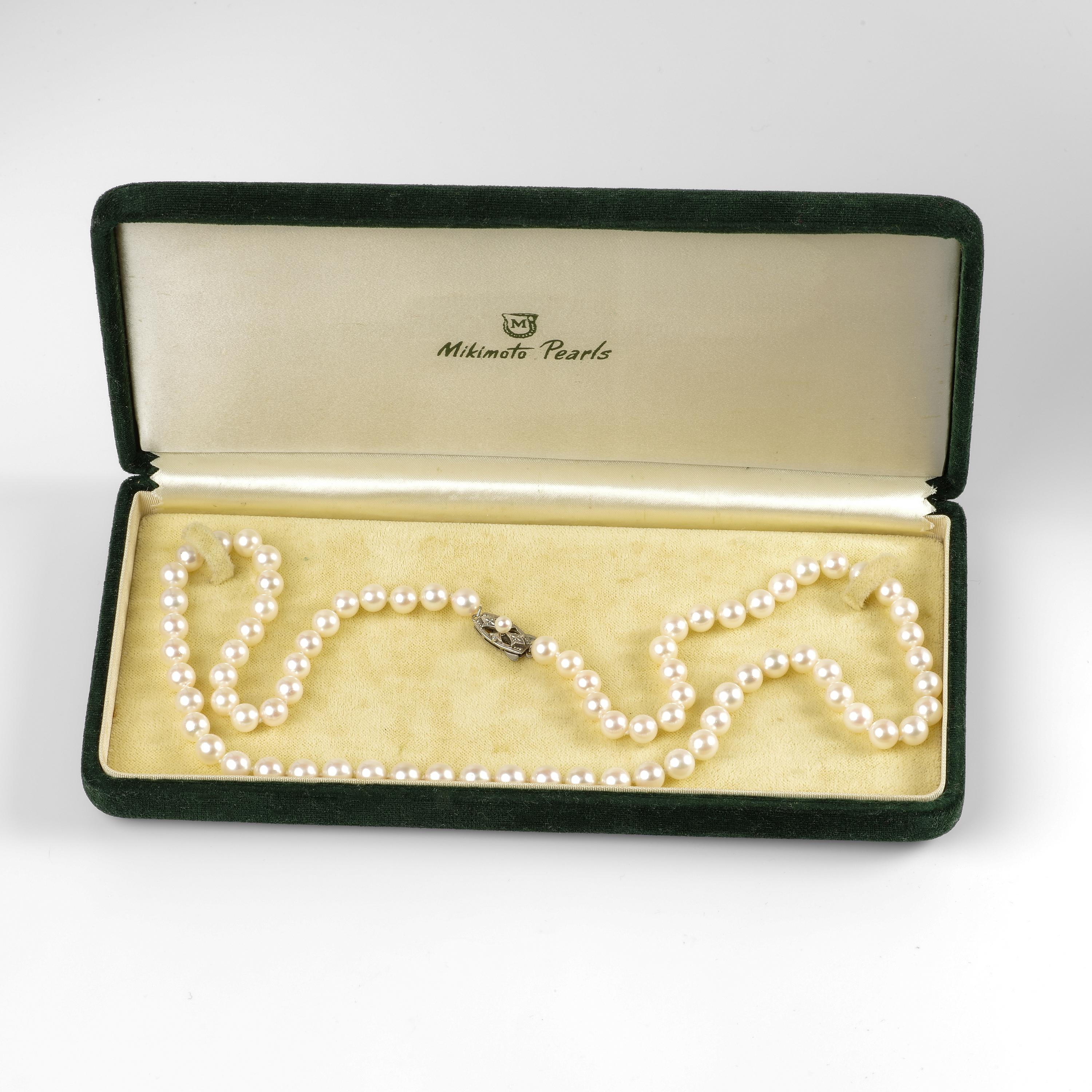 Bead Mikimoto Akoya Pearl Necklace from Marilyn Monroe Era
