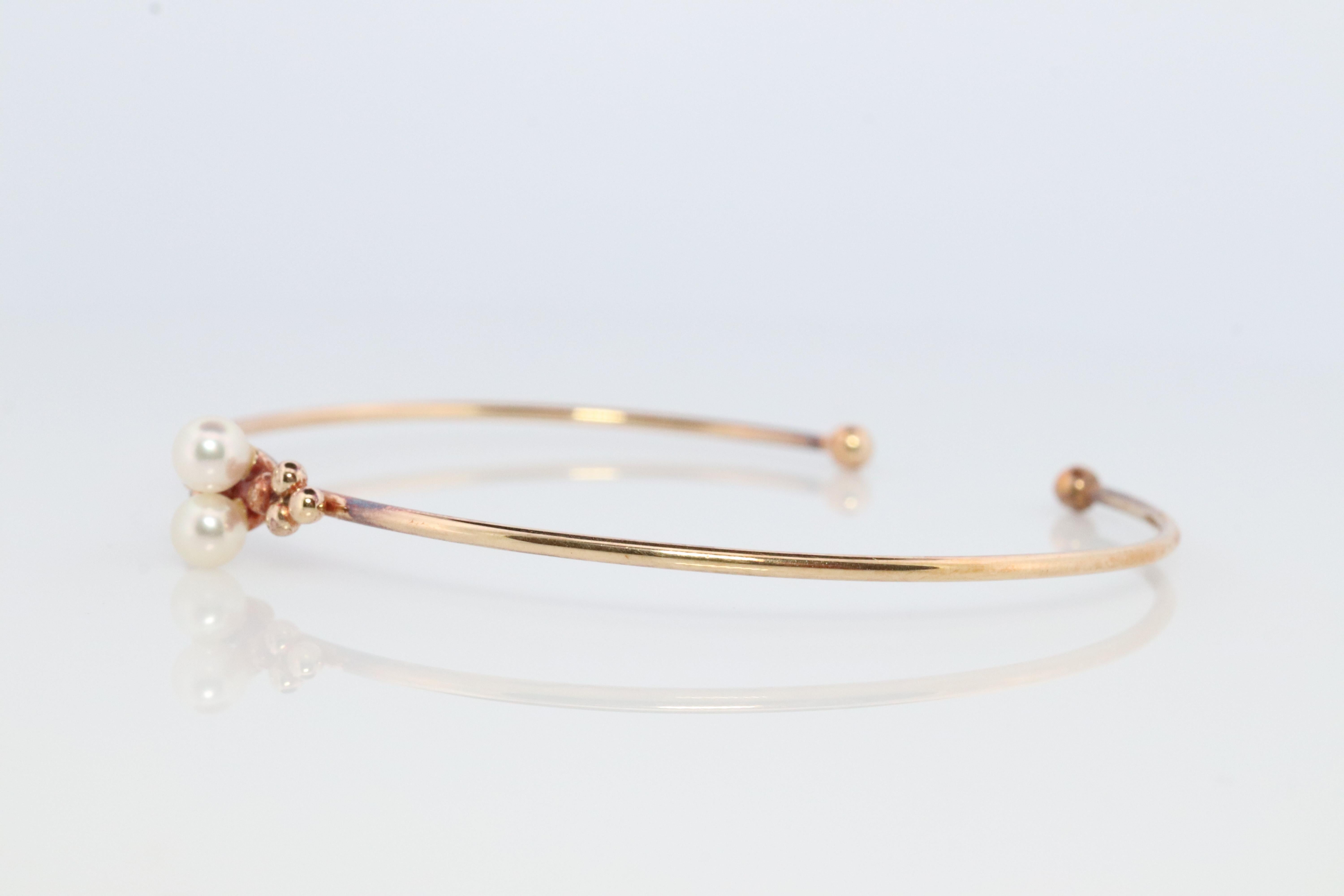 Mikimoto Bangle. Vintage 14k Gold Mikimoto Pearl Bangle Bracelet Dainty. For Sale 1