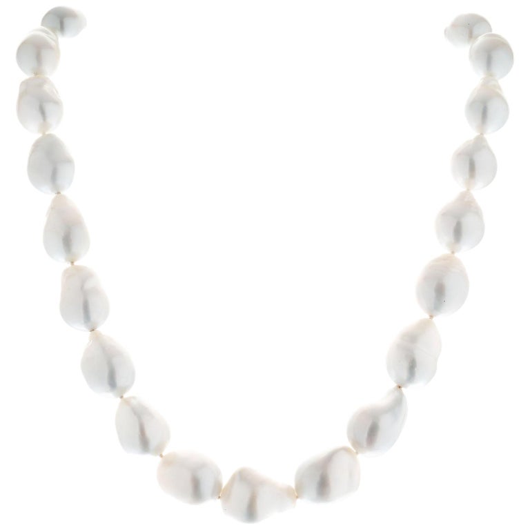 Mikimoto Baroque South Sea Pearl Gold Necklace For Sale at 1stDibs