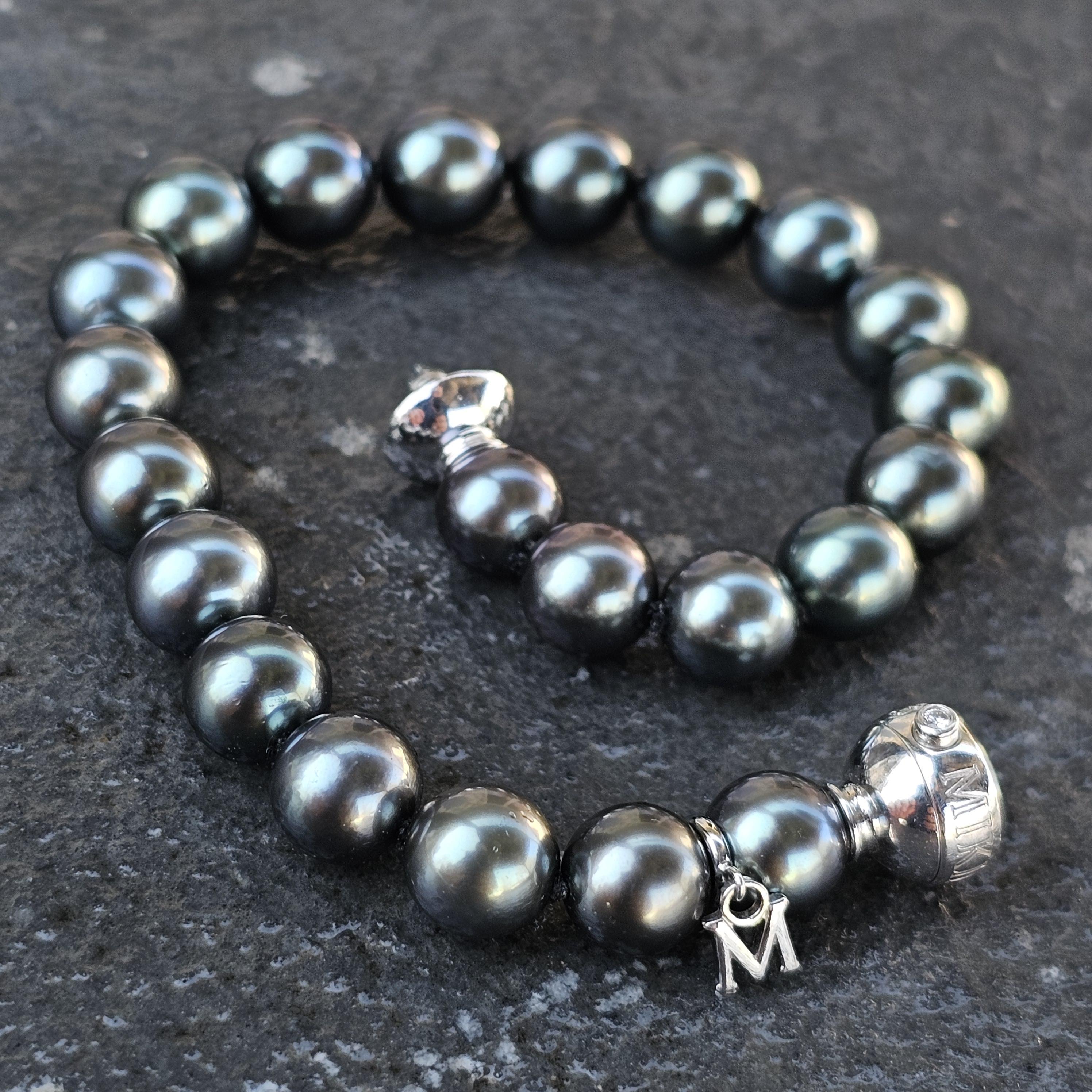 Mikimoto Black Peacock South Sea Pearl Bracelet 8-9mm 18k White Gold Diamond 8