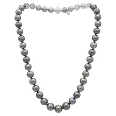 Mikimoto Black South Sea Cultured Pearl Necklace White Gold Diamond Clasp 