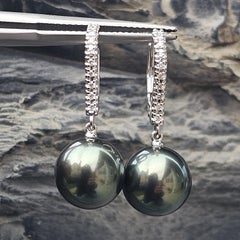 Mikimoto Black South Sea Pearl Diamond Drop Dangle Earrings 18k White Gold 4.9g