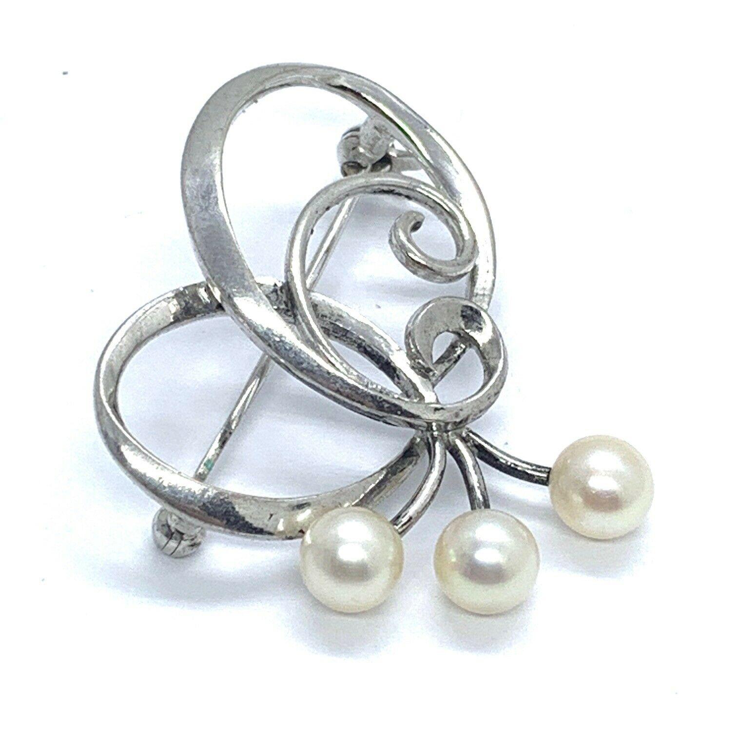 toyomoto pearl necklace
