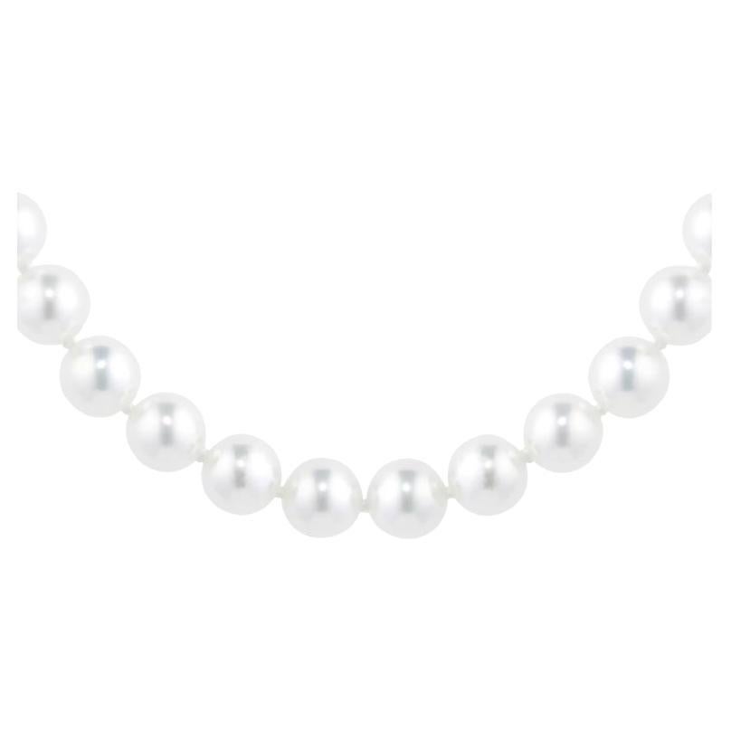Mikimoto Classic Collection Akoya Grade a Pearl Necklace U60118 For Sale