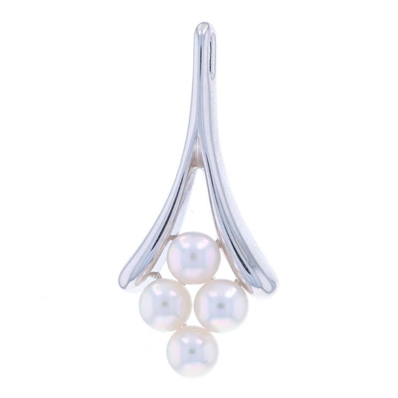 Mikimoto Cultured Akoya Pearl Cluster Pendant - Sterling Silver 925 For Sale
