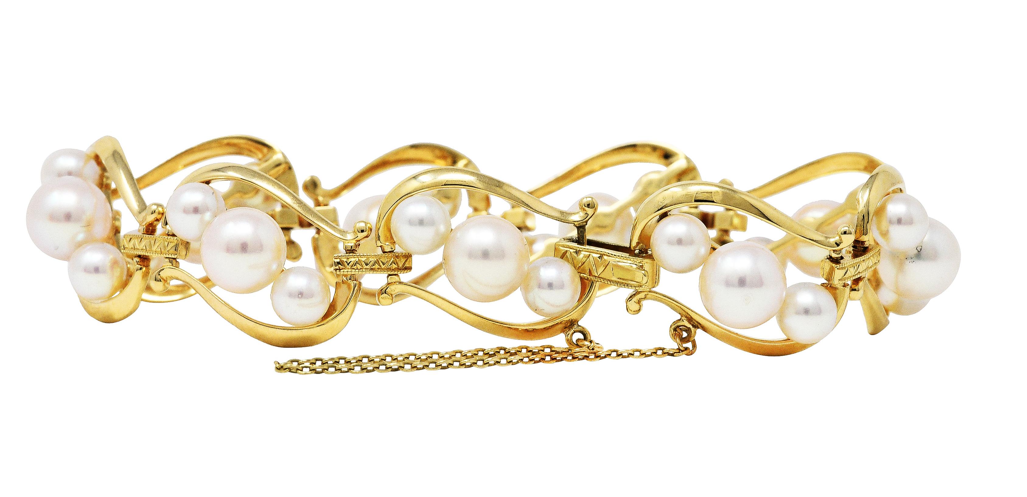 Mikimoto Cultured Pearl 14 Karat Yellow Gold Link Bracelet In Excellent Condition In Philadelphia, PA