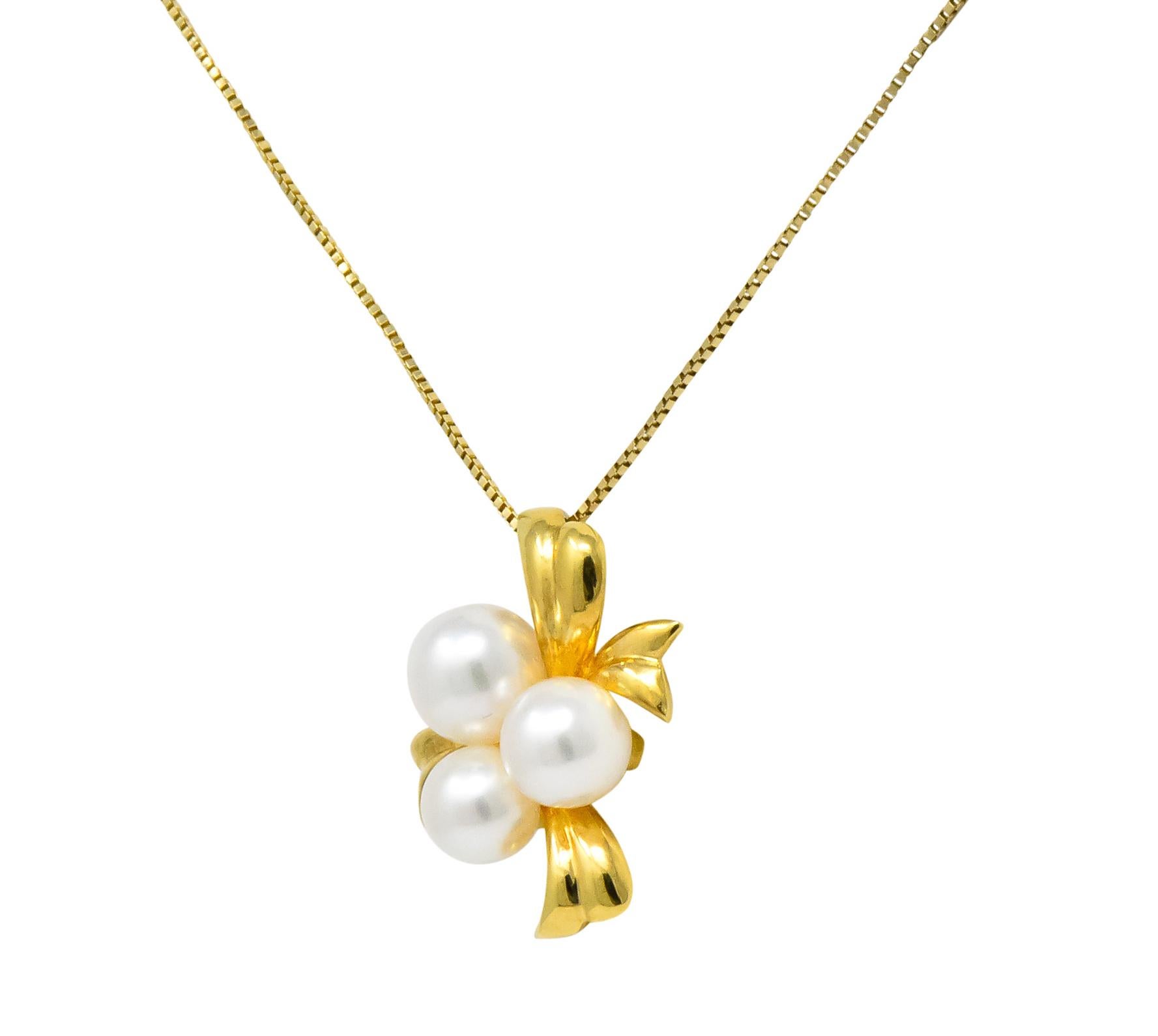 Women's or Men's Mikimoto Cultured Pearl 18 Karat Gold Ribbon Pendant Necklace