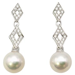 Pendants d'oreilles Mikimoto en or blanc 18 carats, perles de culture et diamants