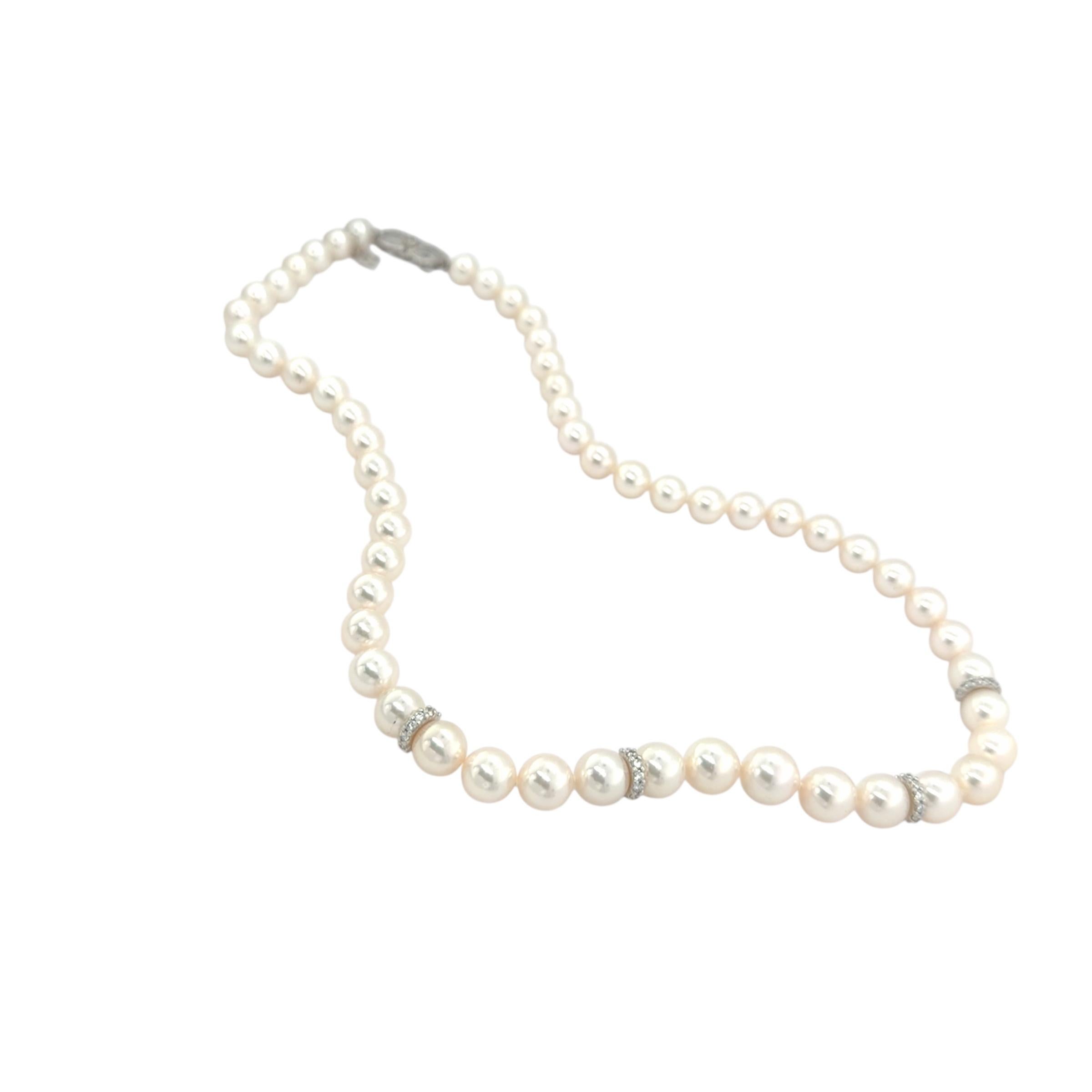 Donna Mikimoto, collana di perle coltivate e diamanti in vendita