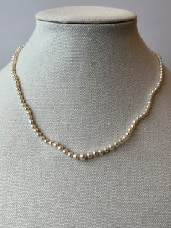 Mikimoto Zuchtperlen und Sterling Silber abgestufte Halskette 1930er Jahre