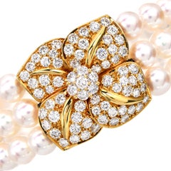 Mikimoto Diamant-Akoya-Perle 18K Gold Drei Strang Blumenarmband