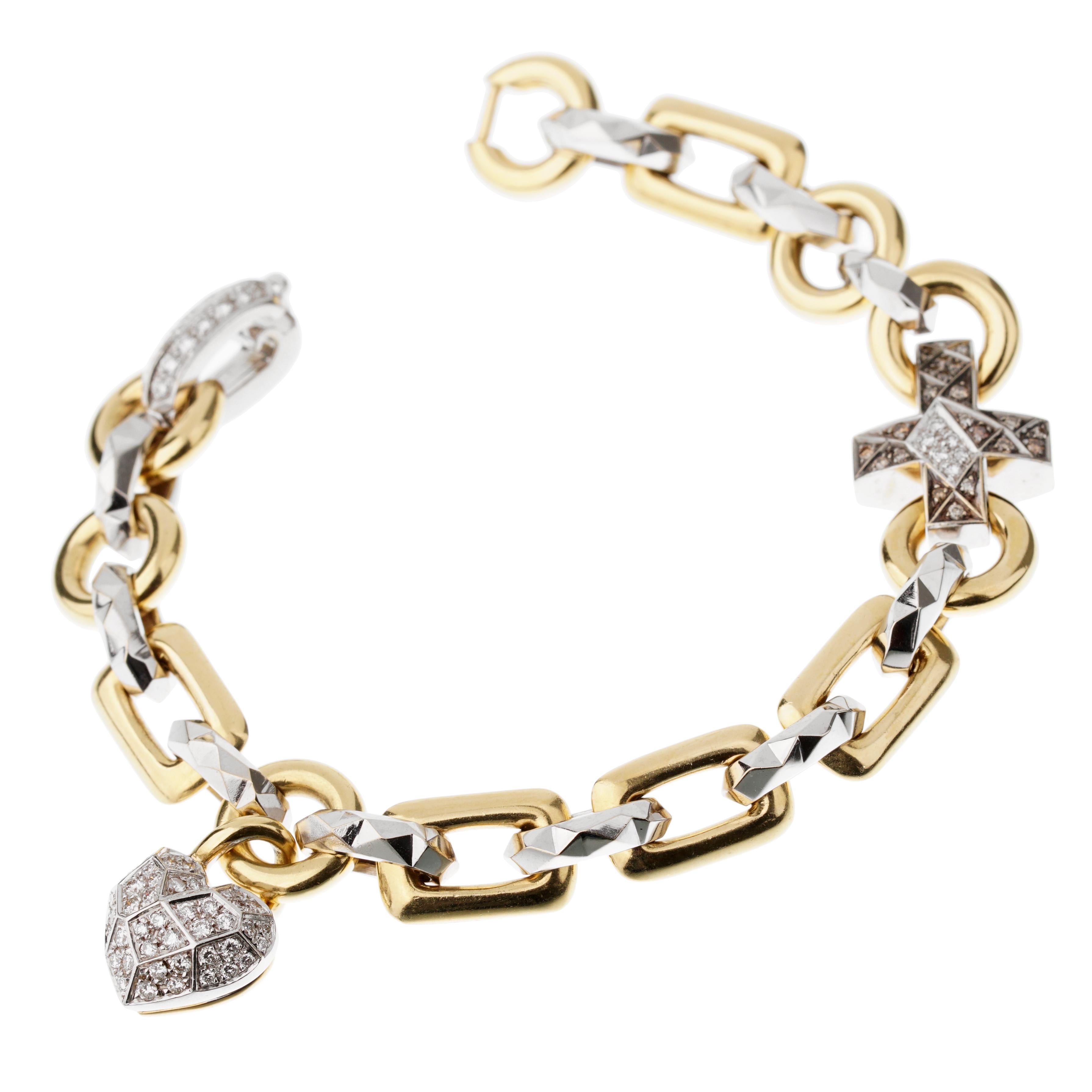 Mikimoto Diamant facettiertes Weiß-Gelbgold-Charm-Armband im Angebot bei  1stDibs
