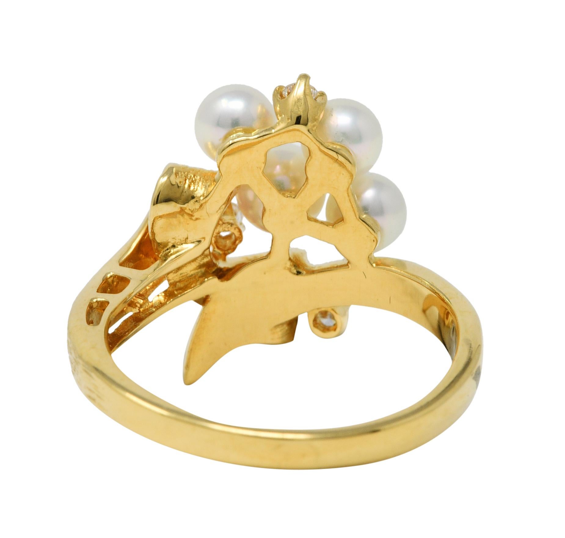Contemporary Mikimoto Diamond Pearl 18 Karat Yellow Gold Ribbon Ring