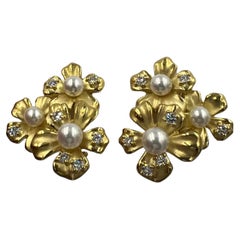 Retro Mikimoto Diamond Pearl Yellow Gold Clip on Earrings