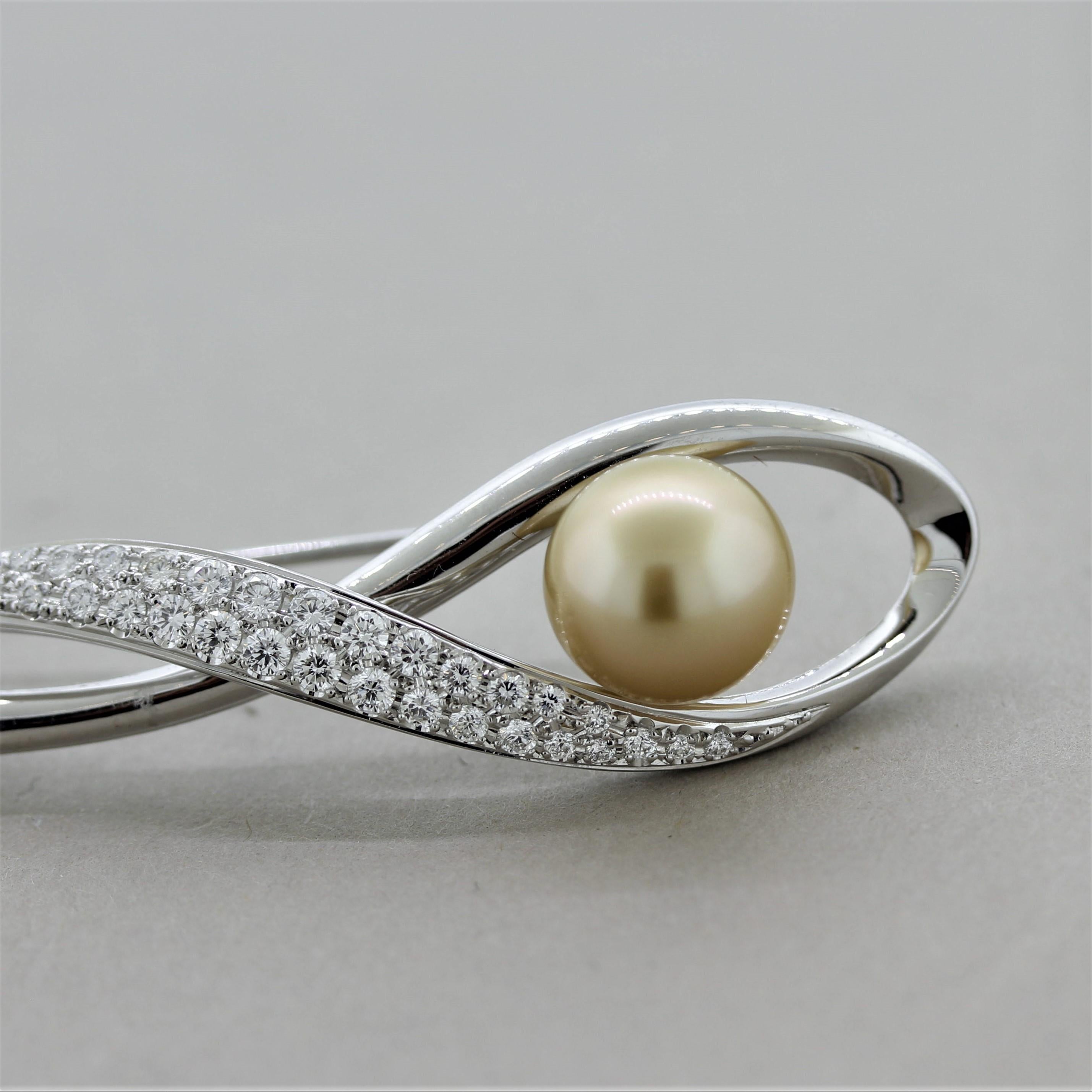 Mixed Cut Mikimoto Diamond South Sea Golden Pearl Gold Brooch For Sale