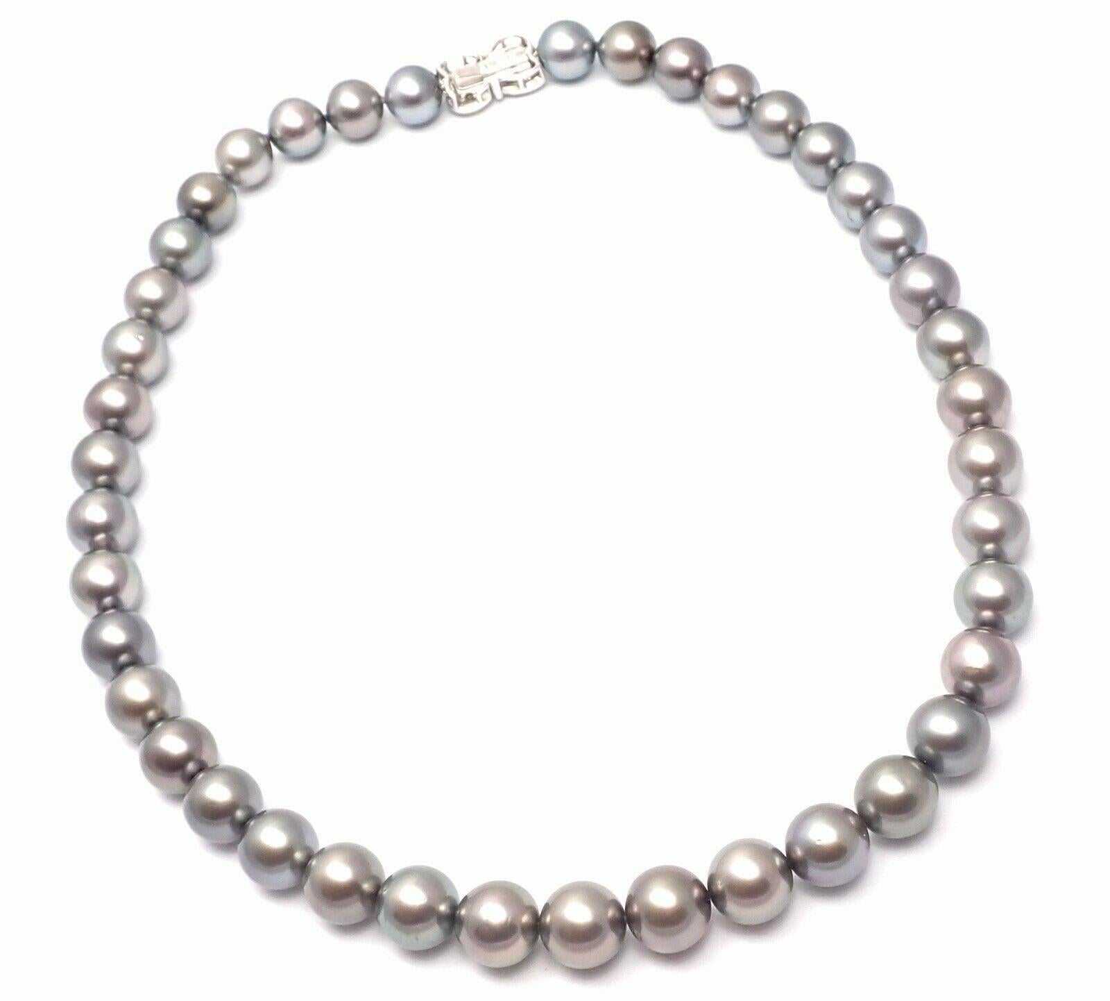 Mikimoto Diamond Tahitian Black South Sea Pearl Strand White Gold Necklace In Excellent Condition In Holland, PA