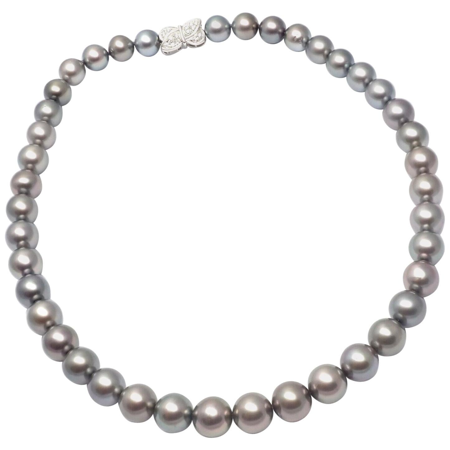 Mikimoto Diamond Tahitian Black South Sea Pearl Strand White Gold Necklace