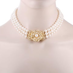 Mikimoto Halskette mit Diamant-Gelbgold-Blumenanhänger und Perlenkragen
