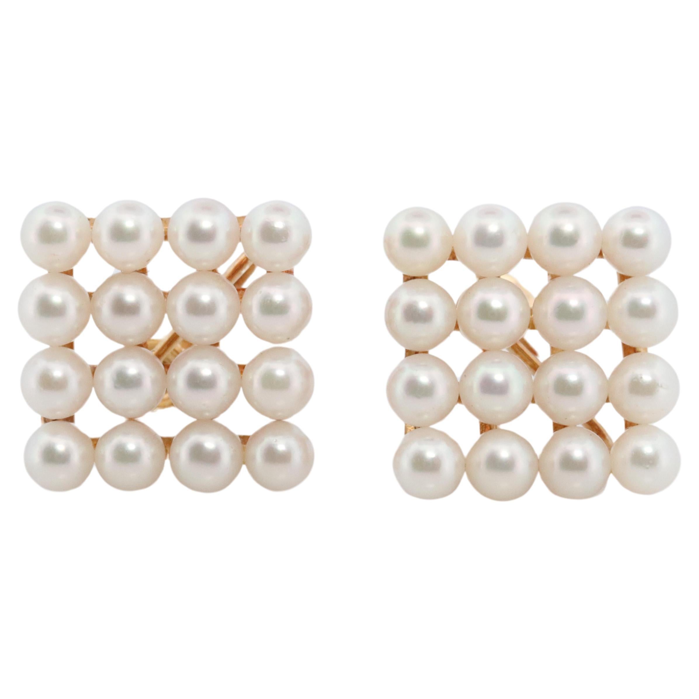 Mikimoto Earrings. Vintage 14k Gold Mikimoto Pearl cluster Clip Ons. Unpierced