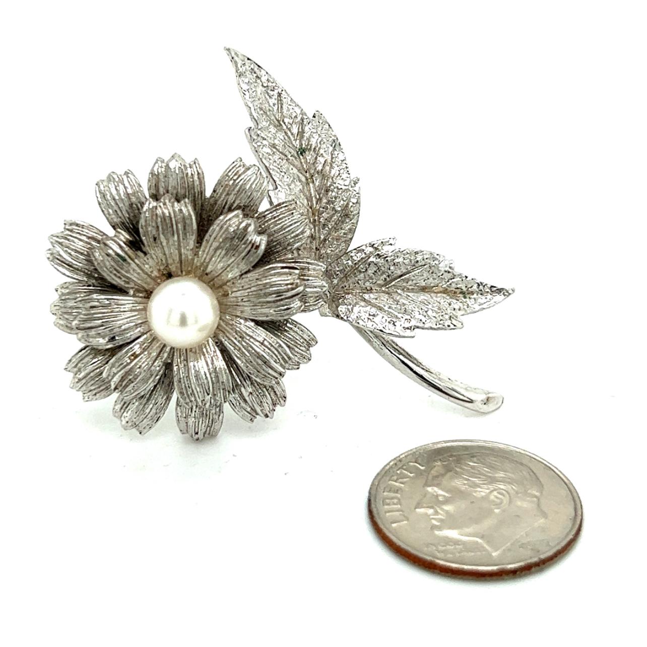 Mikimoto Estate Akoya Flower Pearl Brooch Pin Sterling Silver 6.16 mm For Sale 5