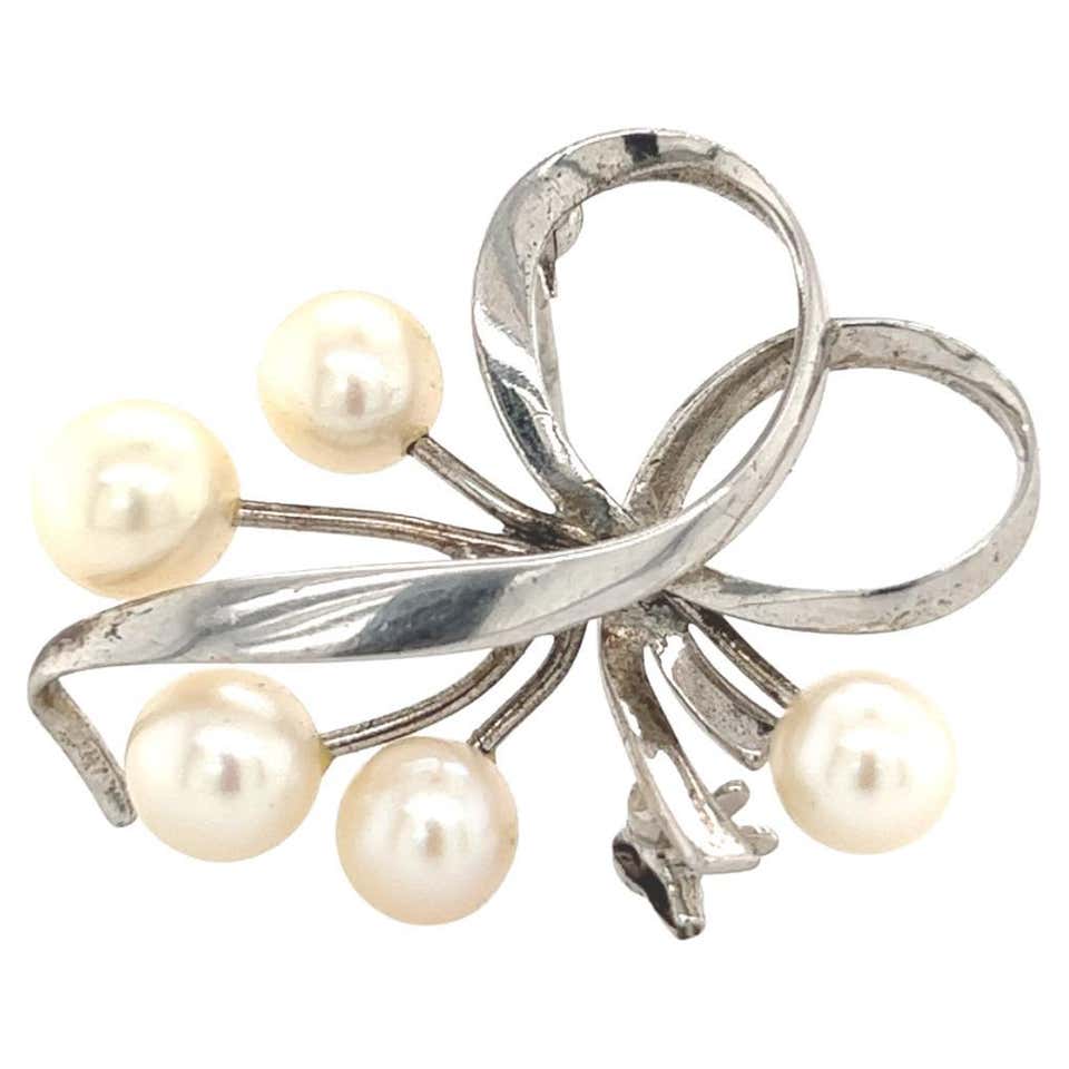 Mikimoto Estate Akoya Pearl Bracelet 7 mm Sterling Silver For Sale at ...